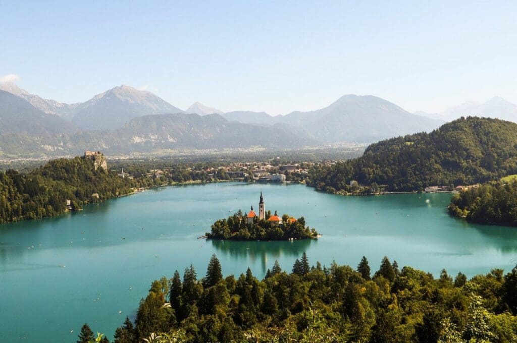 ทะเลที่สวยที่สุดในโลก (ทะเลสาบ Bled)