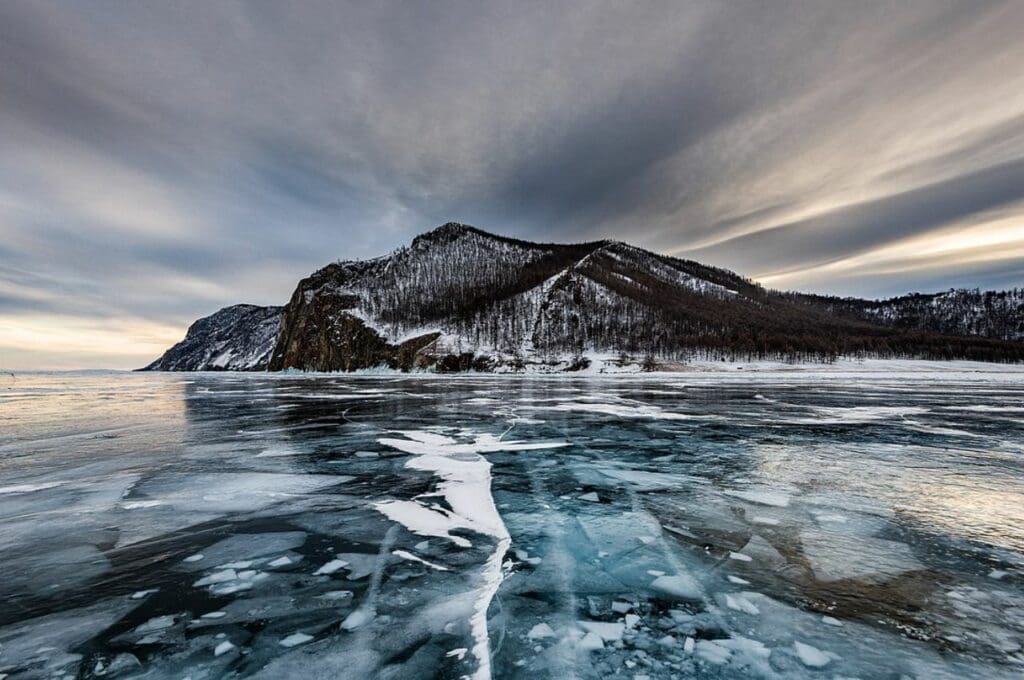 ทะเลที่สวยที่สุดในโลก (ทะเลสาบ Baikal)